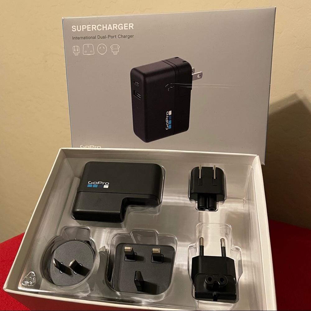 Authentic GoPro Supercharger - International Port